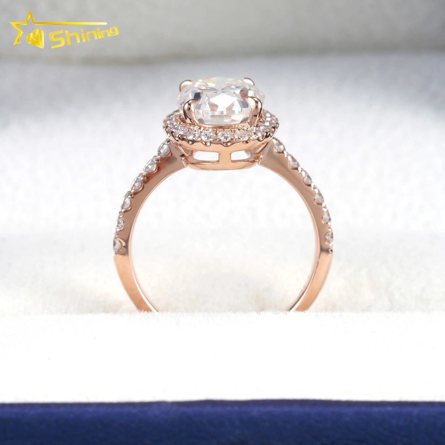 Oval Cut Engagement Ring